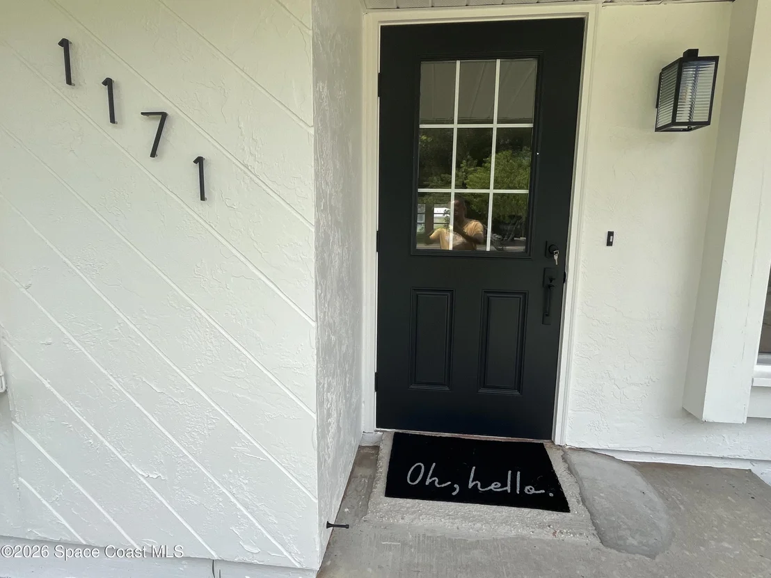 Photo of 1171 Riviera Drive NE