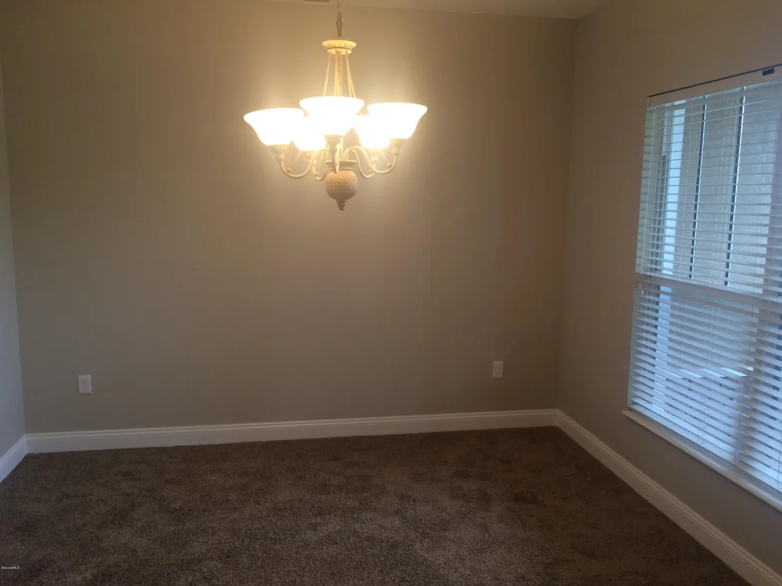 Photo of 1501 Bridgeport Circle