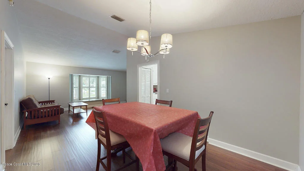 Photo of 214 Jeannie Drive