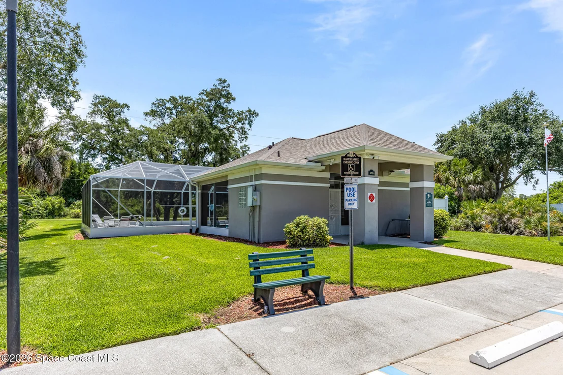 Photo of 2257 Spring Creek Circle NE