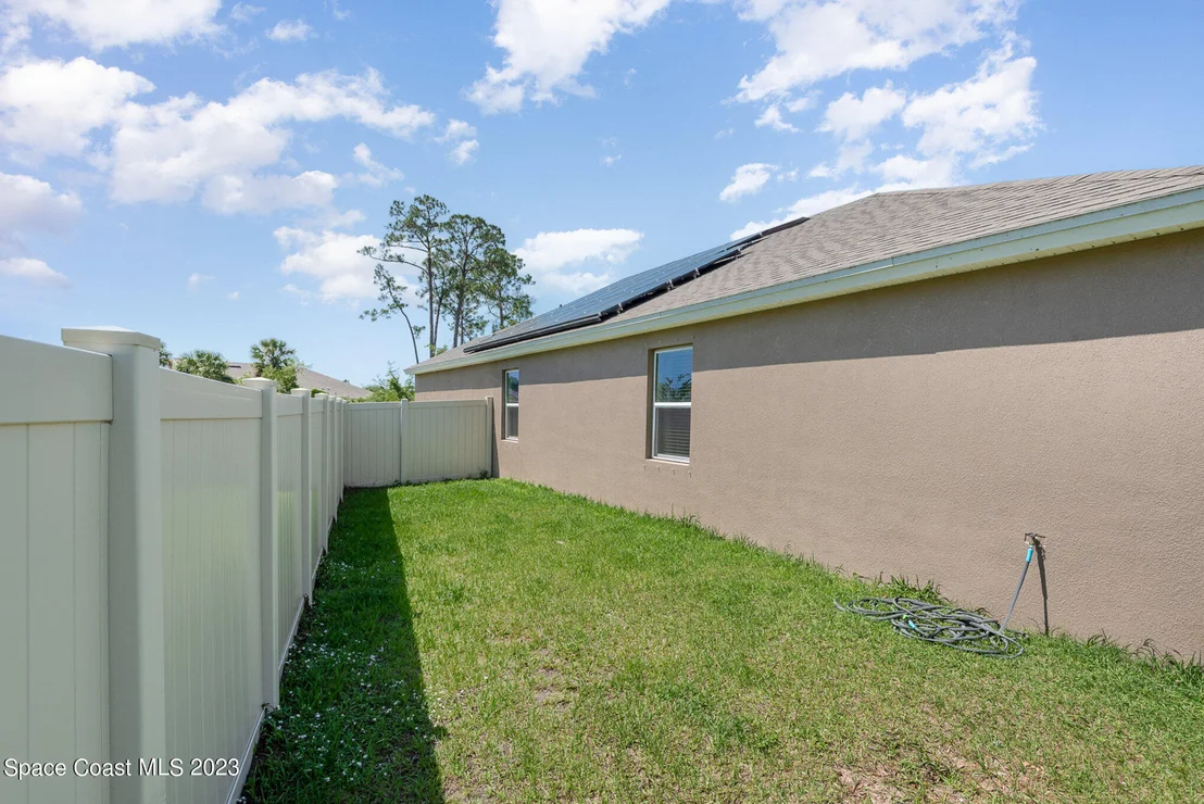 Photo of 620 Forest Trace Circle