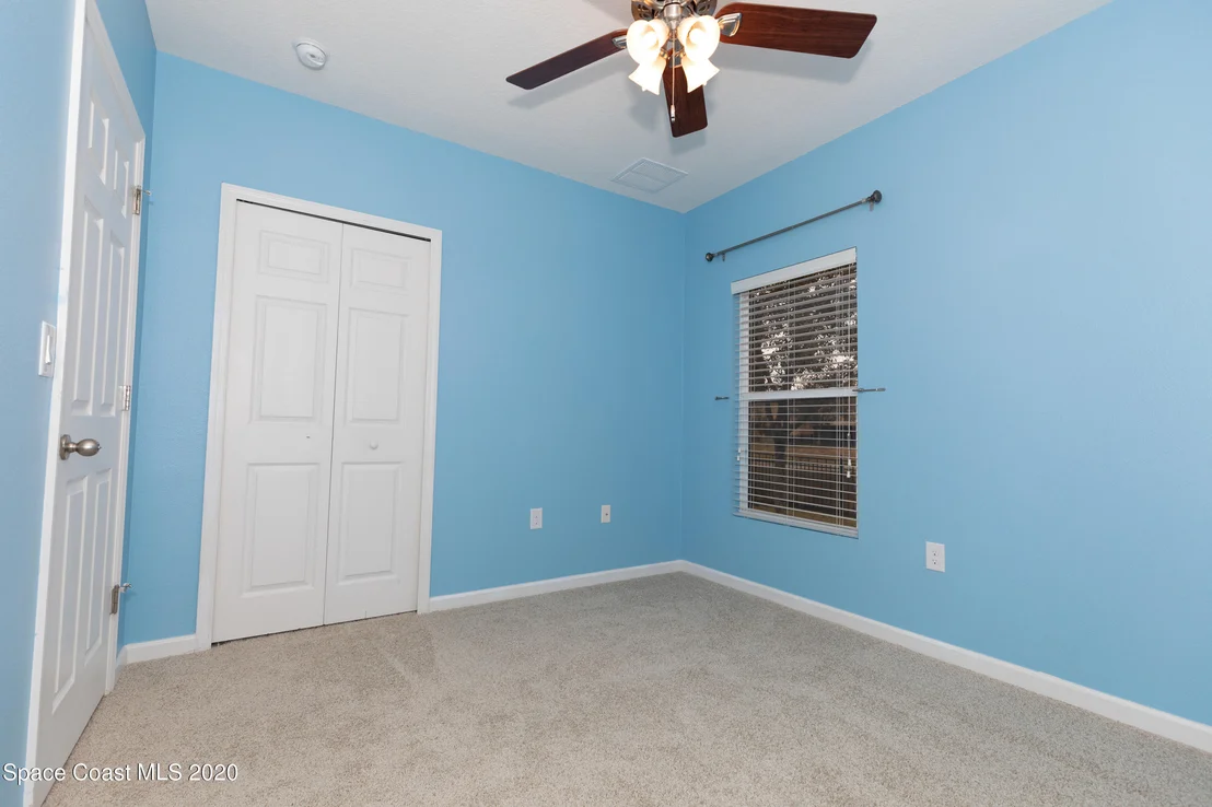 Photo of 1040 Cayman Drive