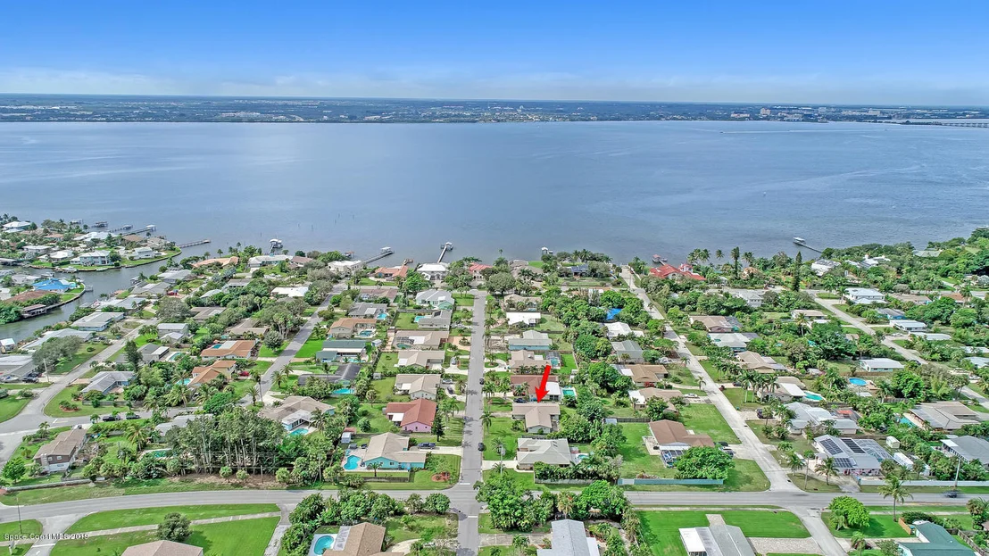 Photo of 402 Surf Road