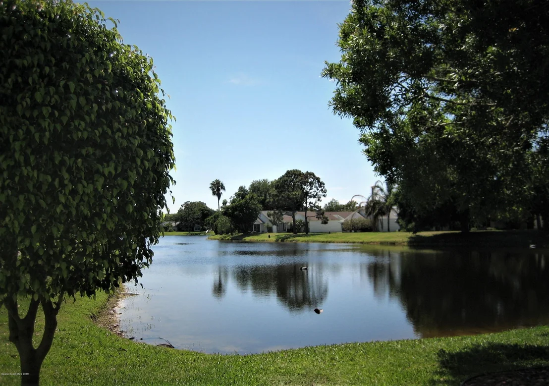 Photo of 327 Myrtlewood Road