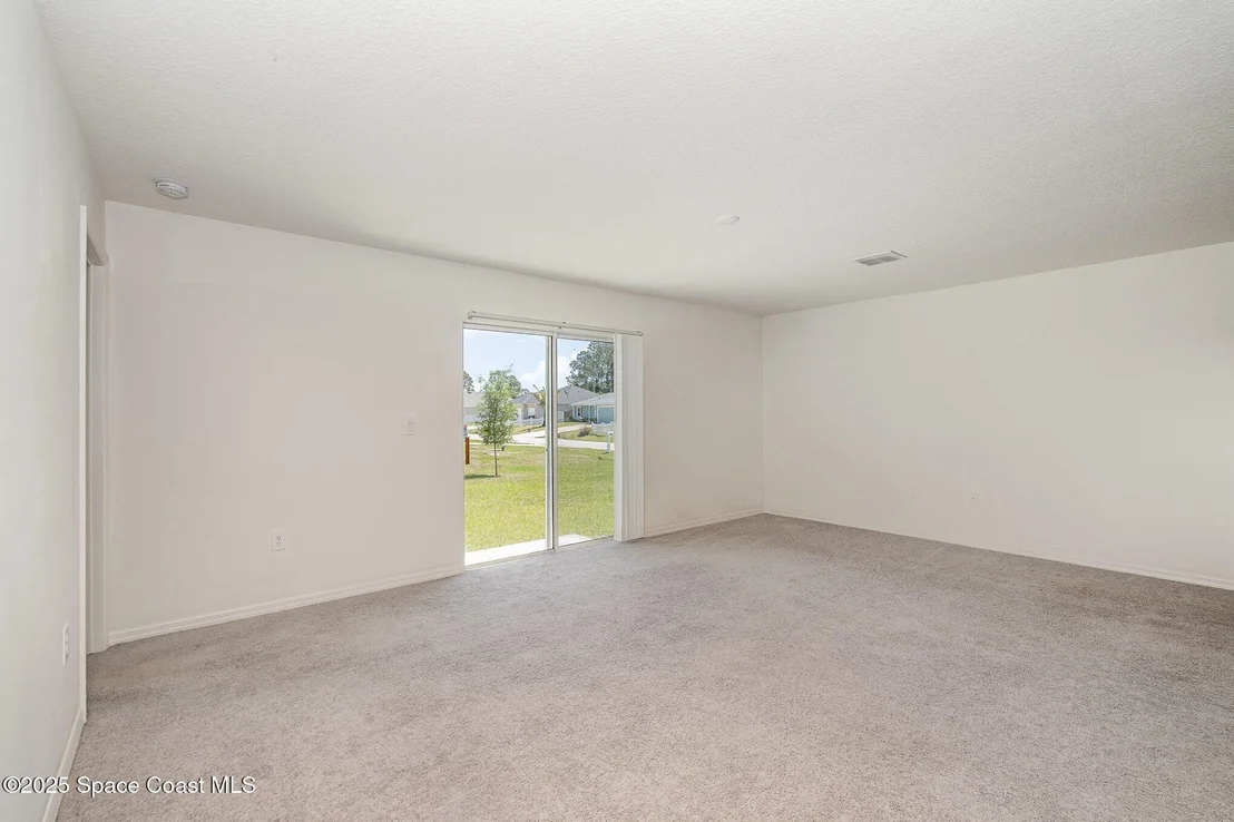 Photo of 2359 Fallkirk Avenue