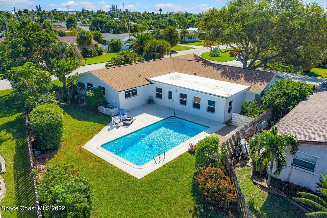 Photo of 304 Dorset Drive