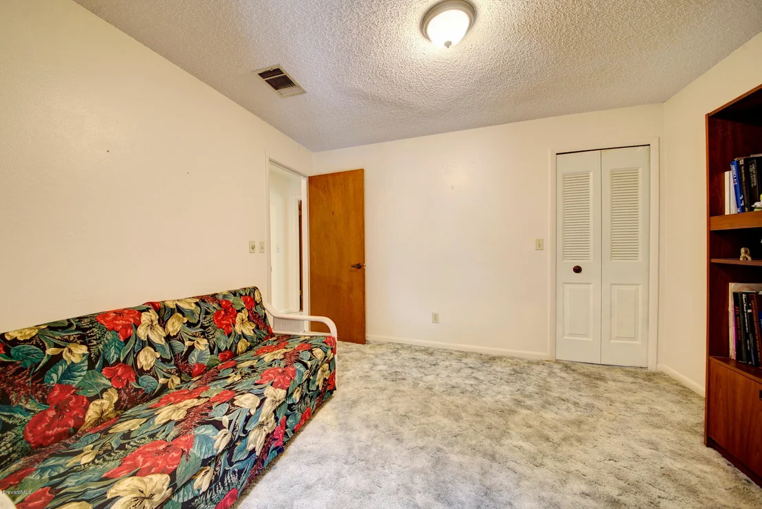Photo of 441 Myrtlewood Road