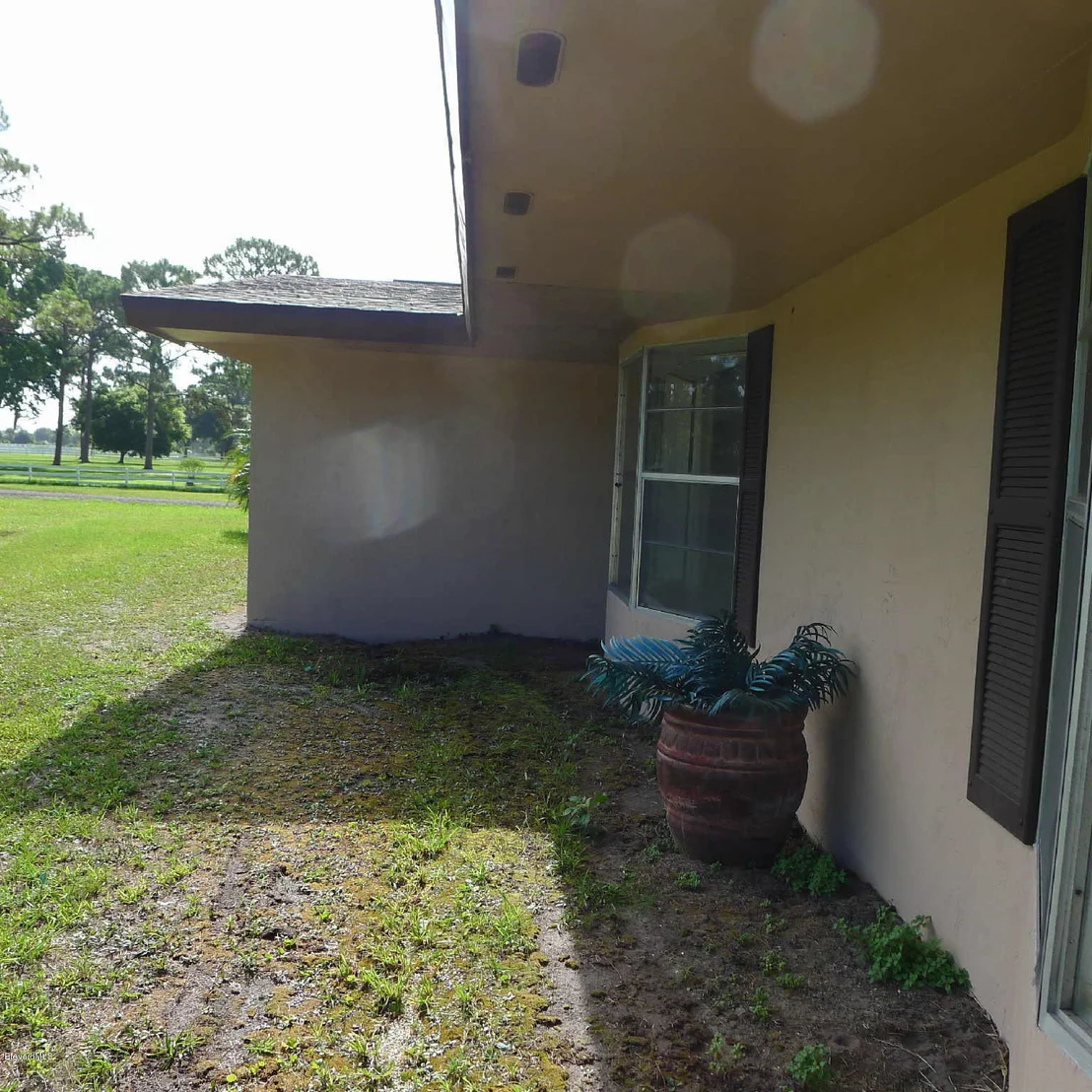 Photo of 4253 Pinewood Road
