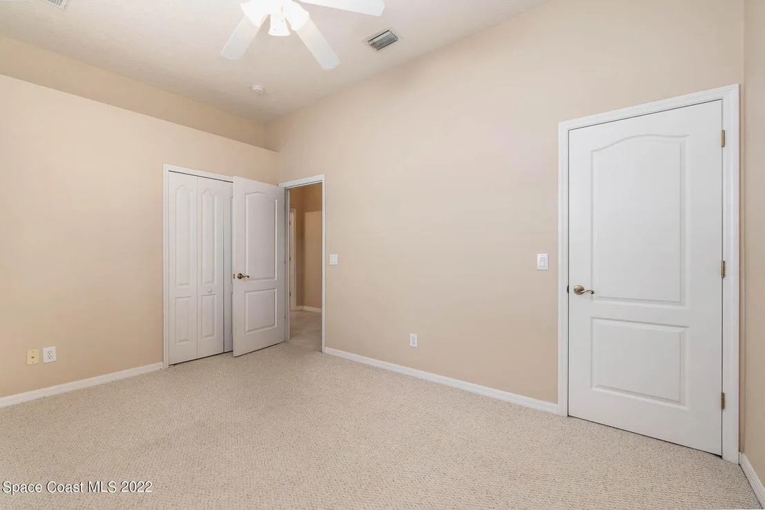 Photo of 1561 Whitman Drive