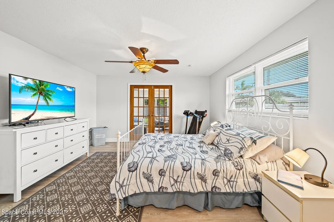 Photo of 1255 Seminole Drive