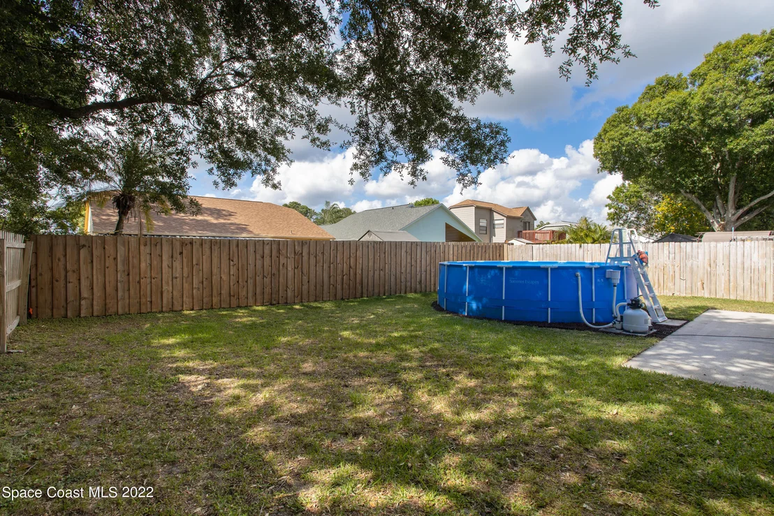 Photo of 1425 Brook Drive