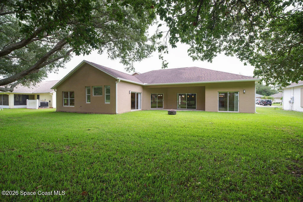 Photo of 1916 Windbrook Drive