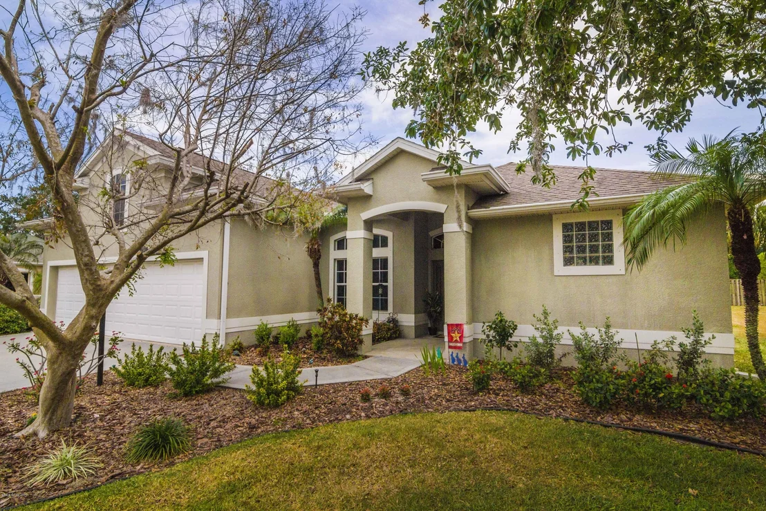 Photo of 2383 Woodfield Circle