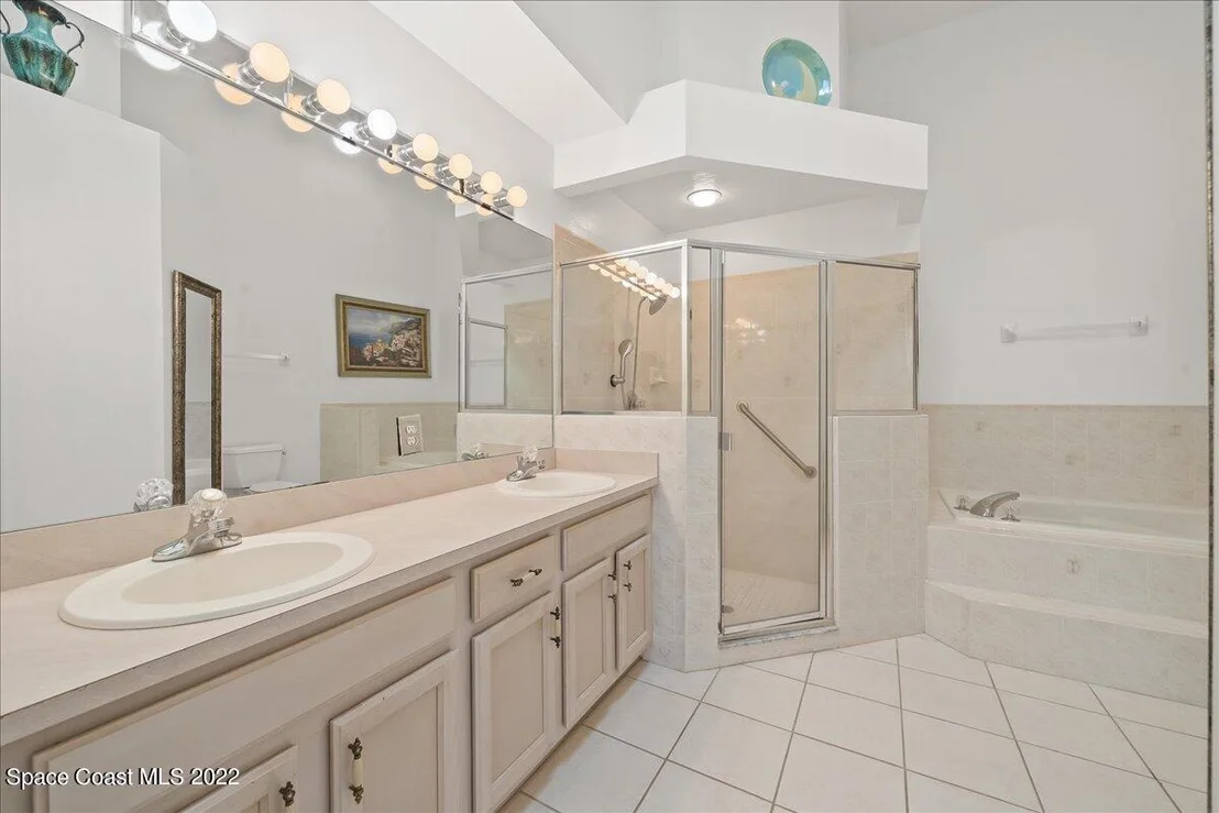 Photo of 7600 Candlewick Drive