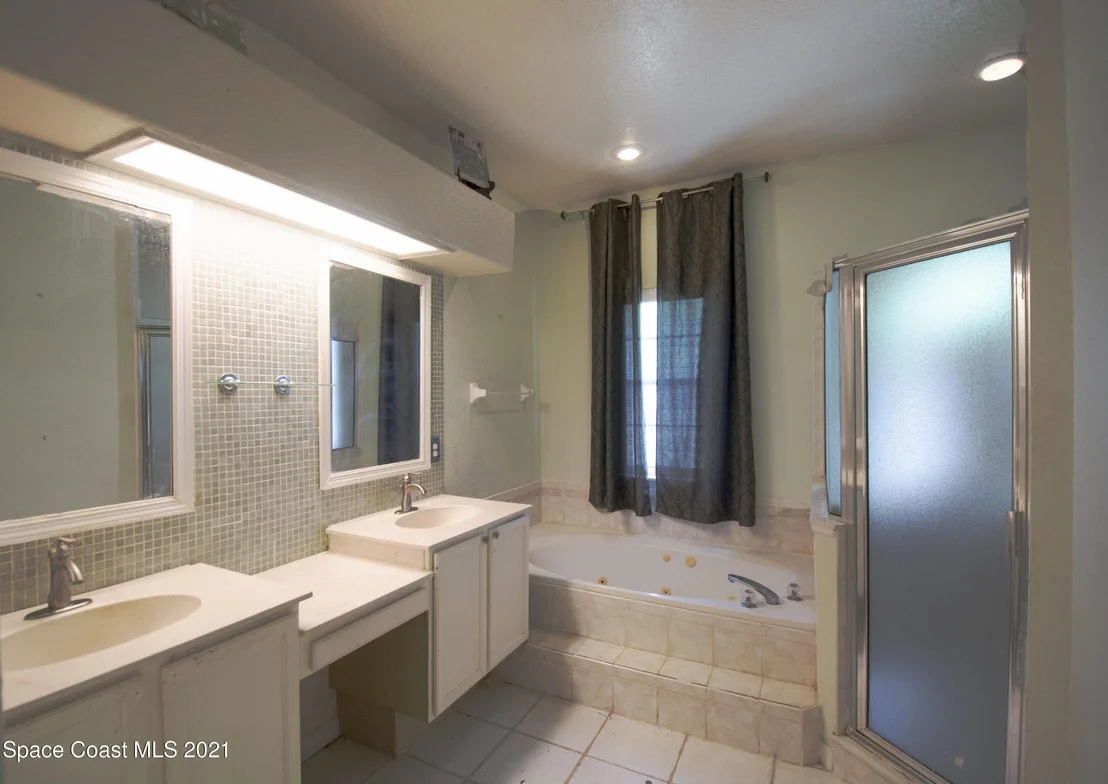 Photo of 3450 Brahman Avenue