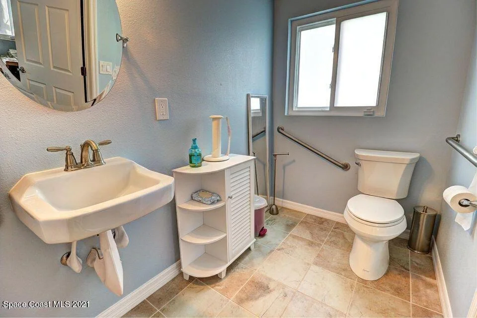 Photo of 435 Barrello Lane