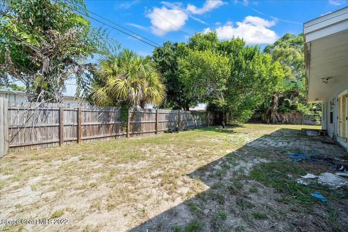 Photo of 1266 Bianca Drive NE