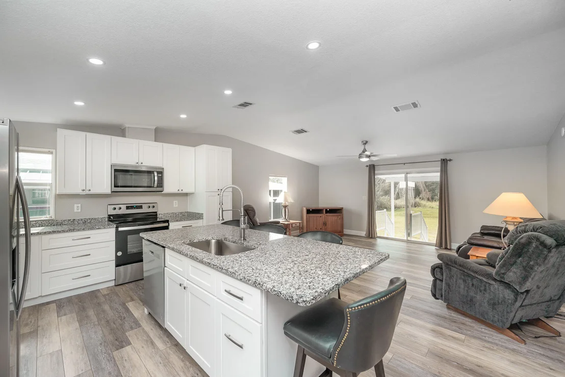 Photo of 285 Outer Drive