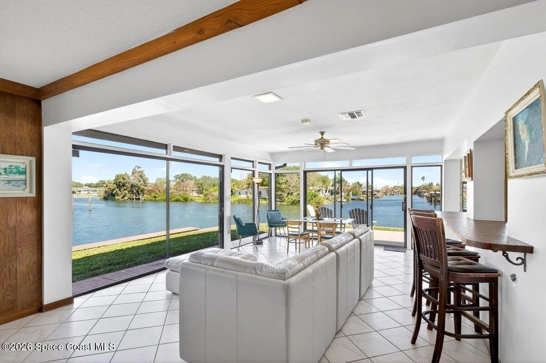 Photo of 200 Rose Drive