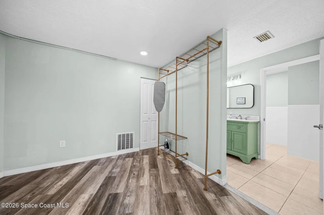 Photo of 232 Circle Drive
