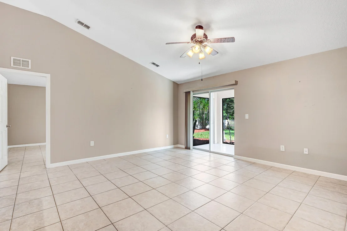Photo of 306 Abernathy Circle SE