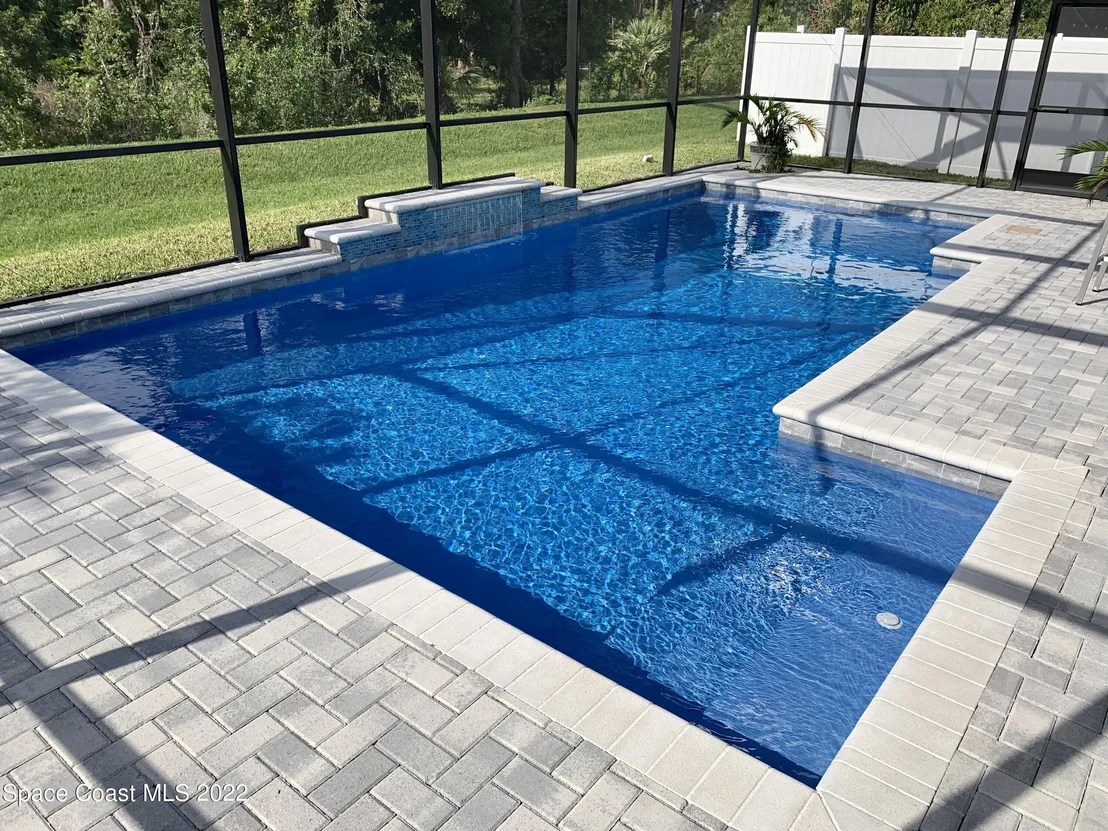 Photo of 1285 Fuji Drive