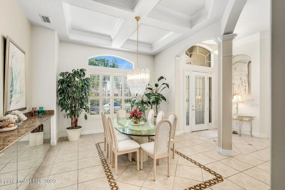 Photo of 1061 Stratford Place