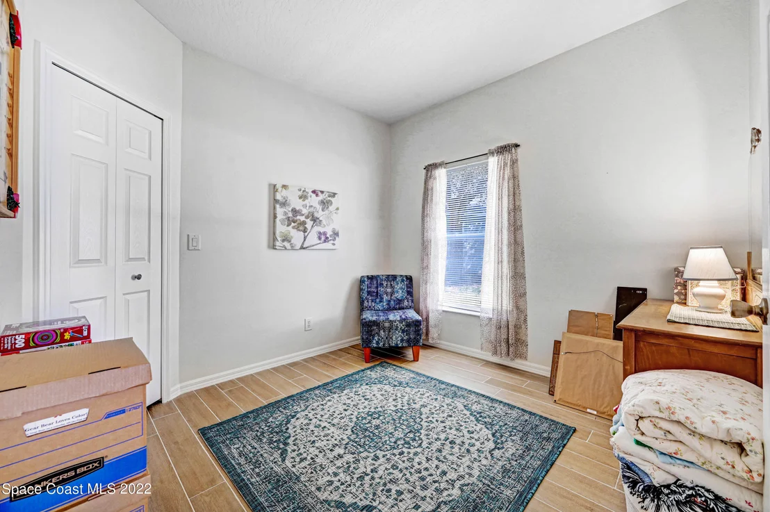 Photo of 868 Villa Drive