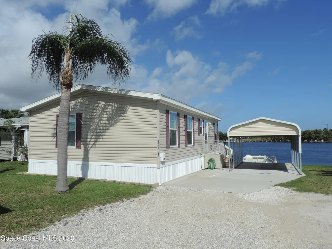 Photo of 3034 Indian River Drive NE