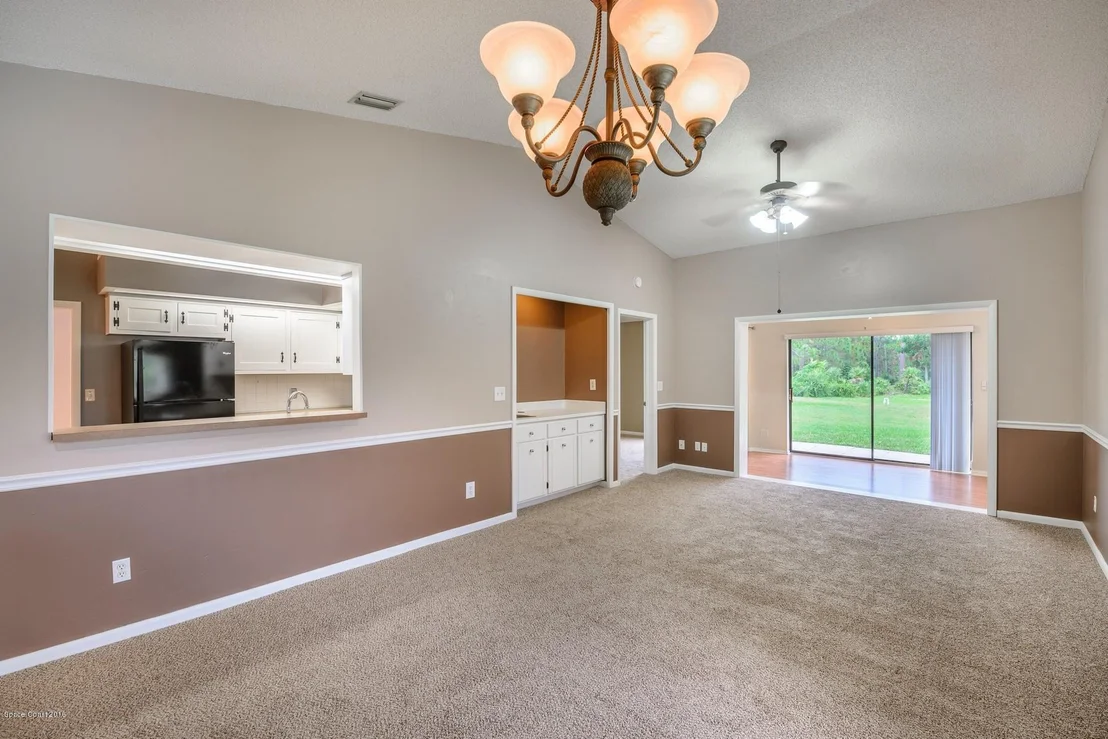 Photo of 386 Myrtlewood Road