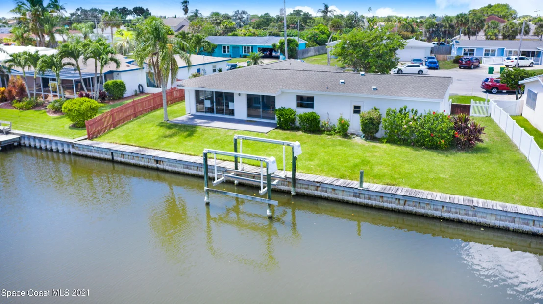 Photo of 485 Penguin Drive