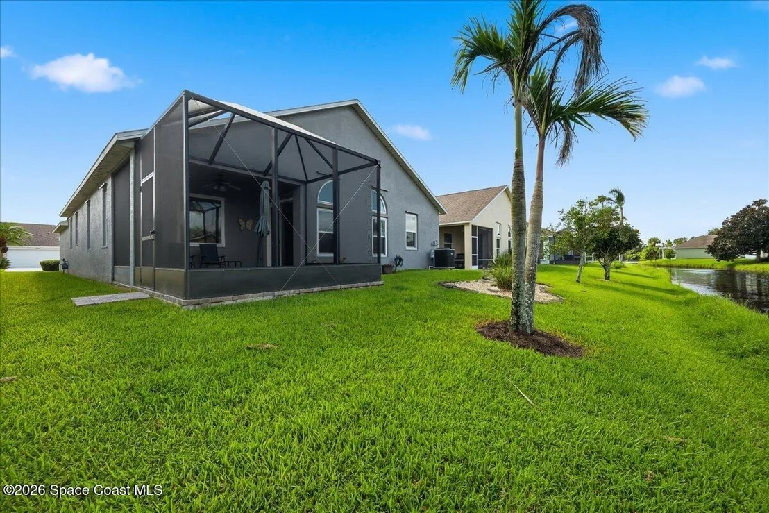 Photo of 4570 Portage Trail