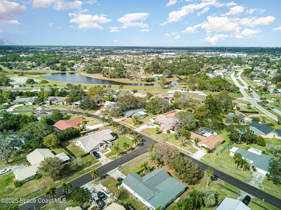 Photo of 1359 Cherry Hills Road NE