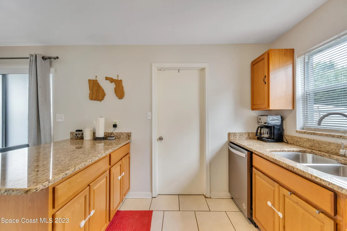 Photo of 1426 Arnold Drive