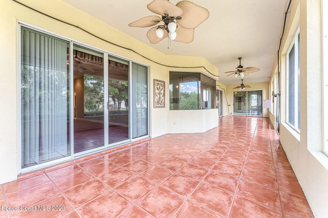 Photo of 1368 Centennial Way