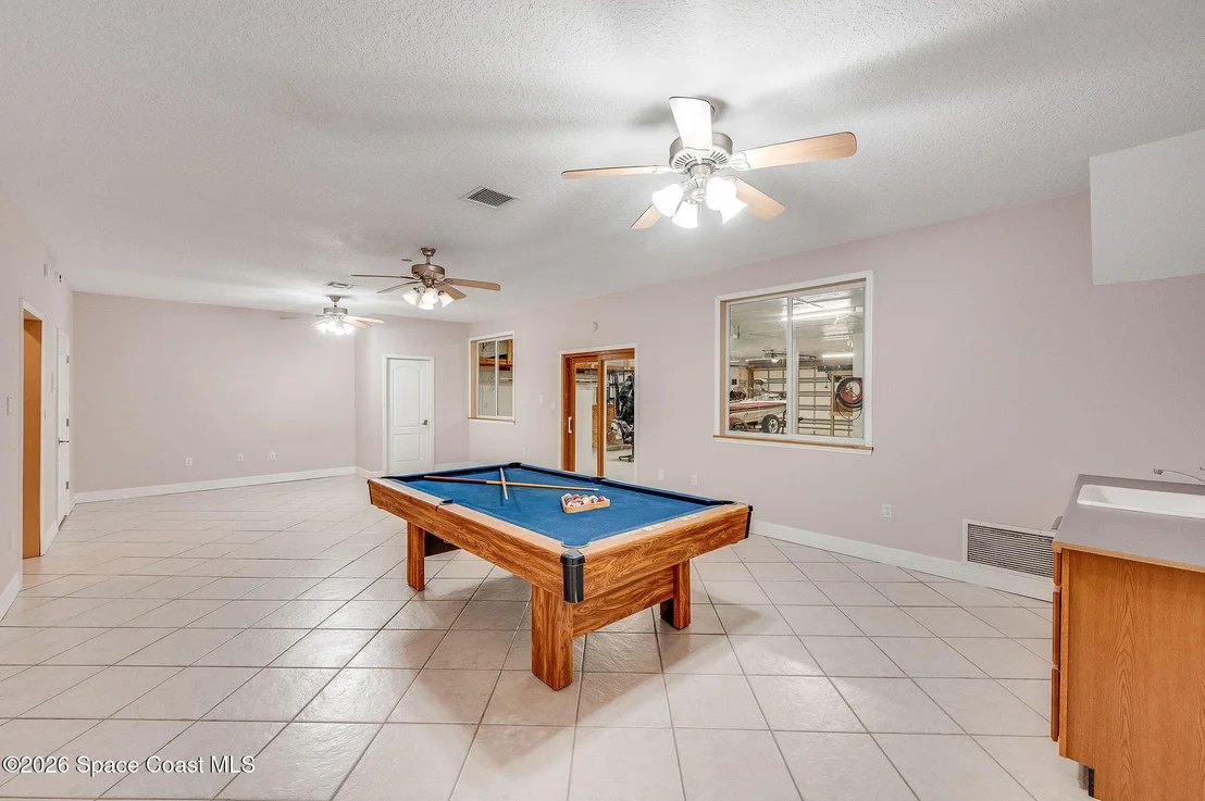 Photo of 2326 Holder Road
