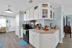 Photo of 701 Lark Drive