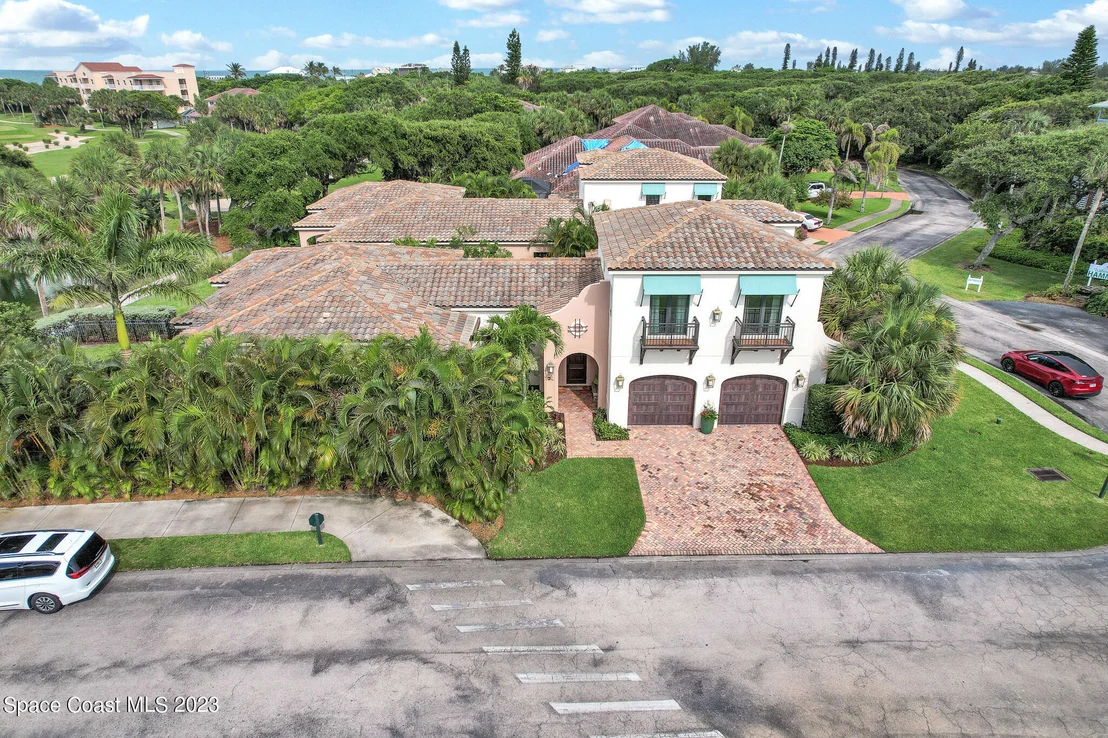 Photo of 184 Whaler Drive
