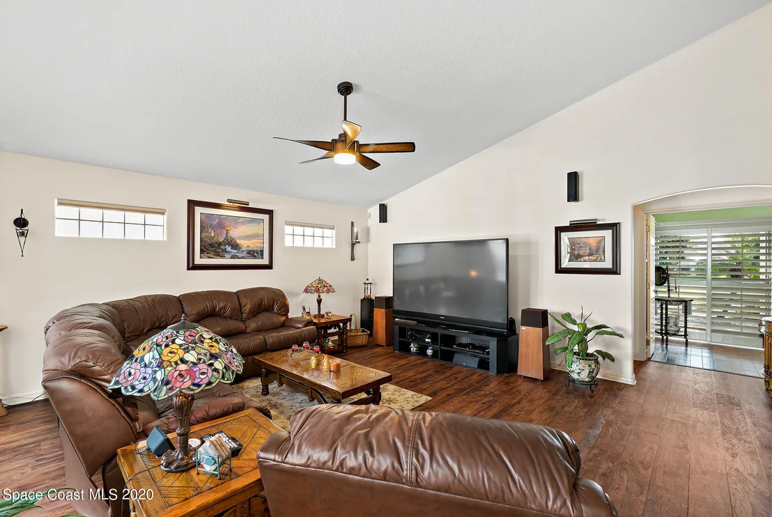 Photo of 473 Carmel Drive