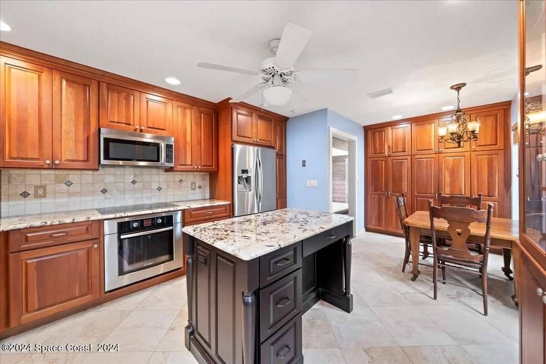 Photo of 589 Spindle Palm Drive