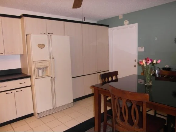 Photo of 1313 Blanche