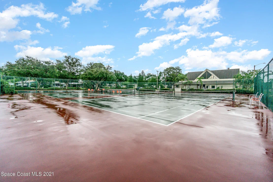 Photo of 387 Horseshoe Bend Circle