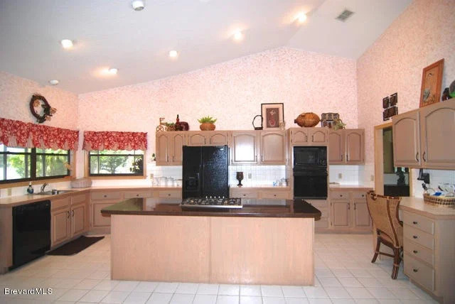 Photo of 694 Rossmoor Circle