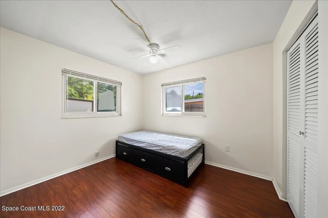 Photo of 2546 Lorna Drive