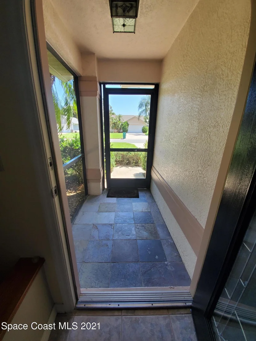 Photo of 1476 California Drive