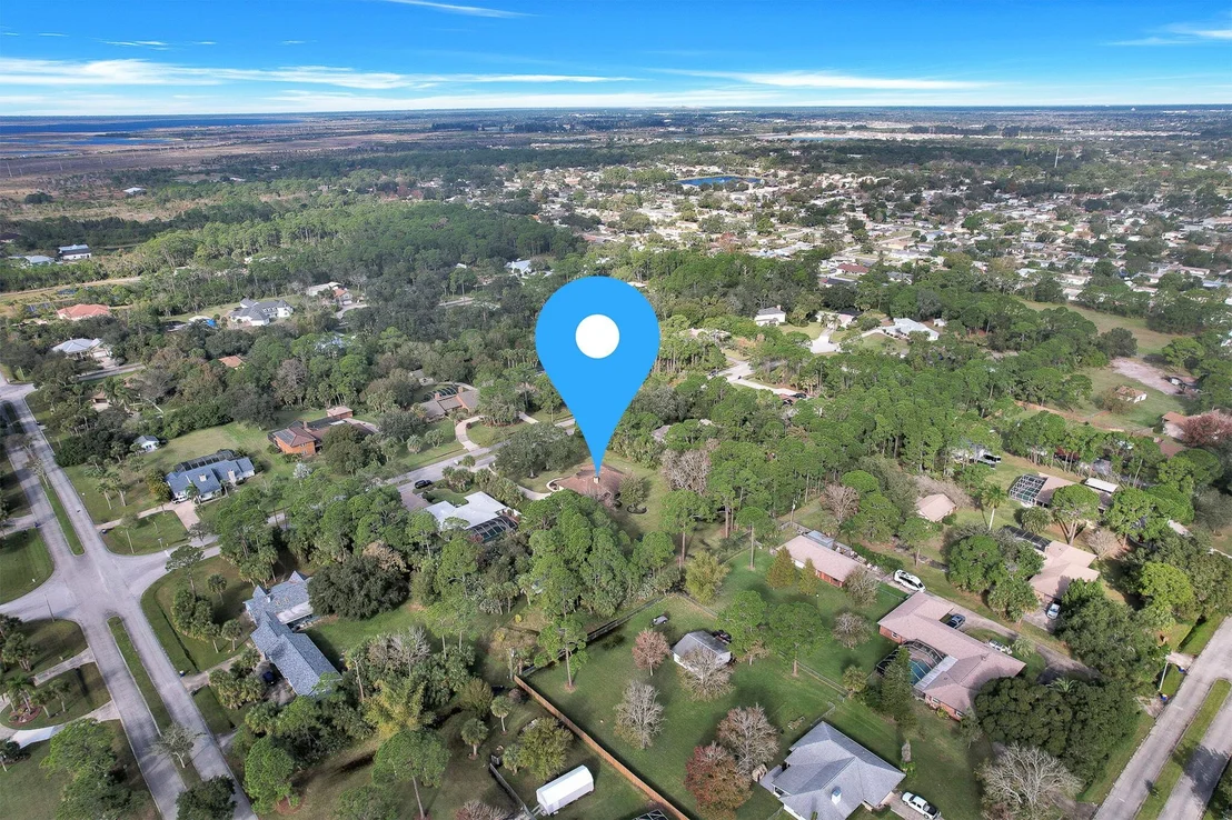 Photo of 1810 Laurel Oak Drive