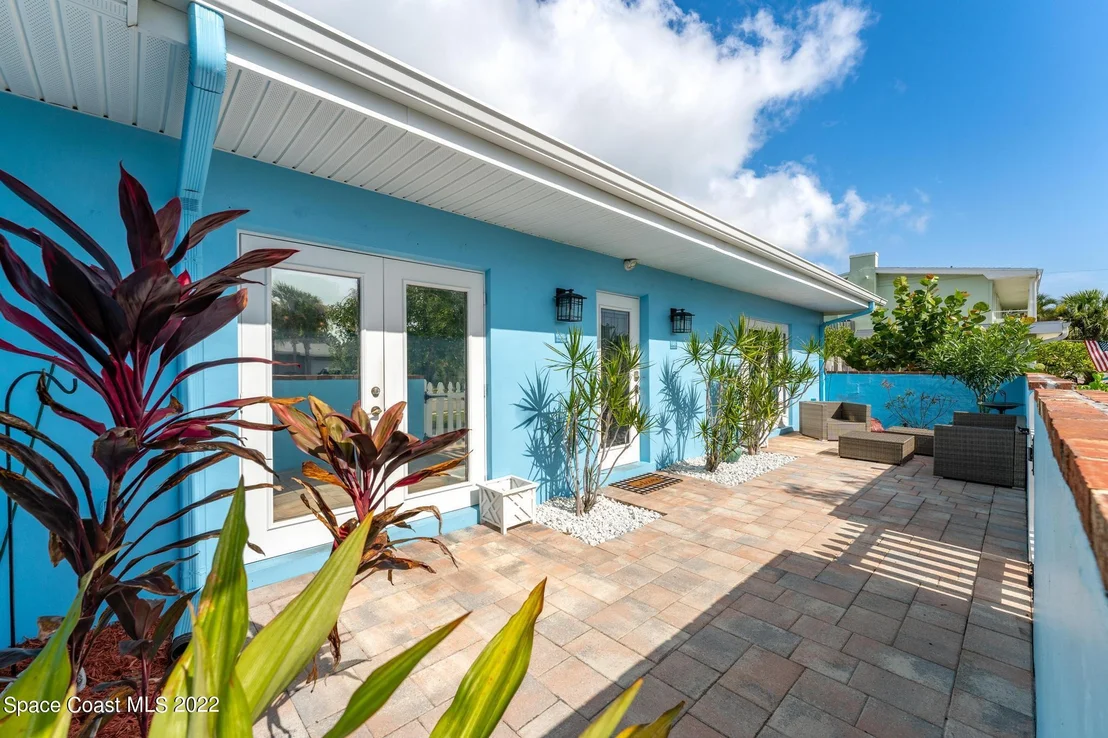 Photo of 220 Pineapple Street