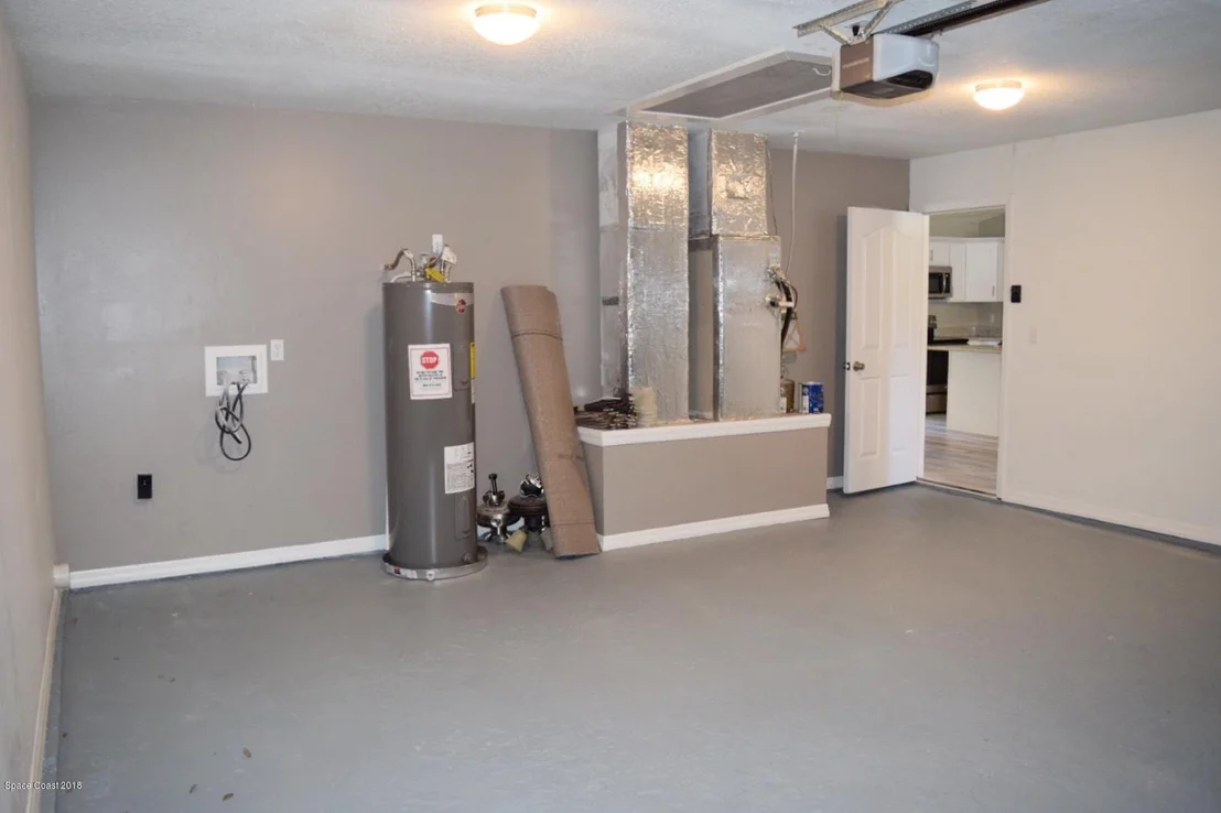 Photo of 6175 Degan Road