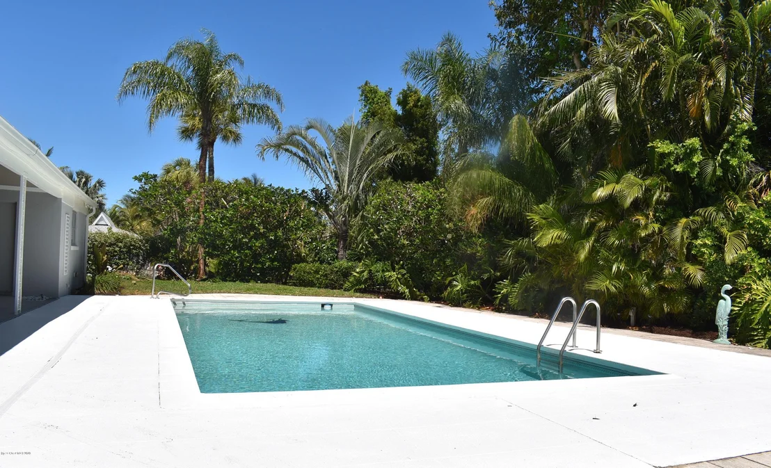 Photo of 876 Norfolk Pine Lane