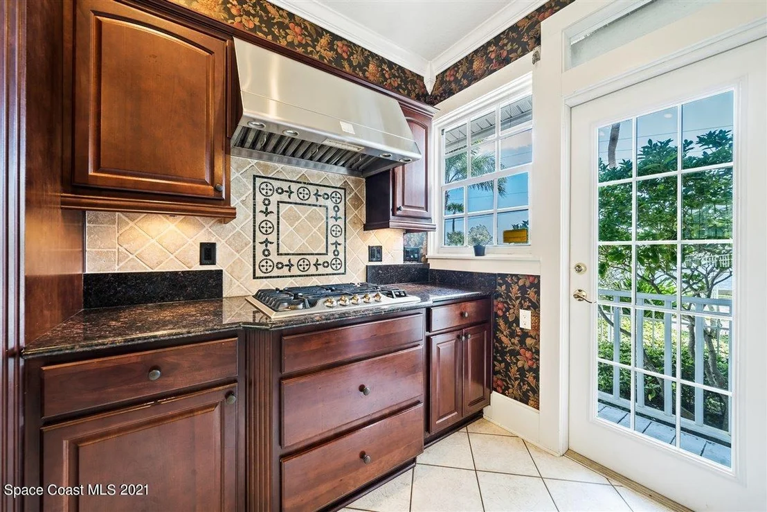 Photo of 515 Rockledge Drive